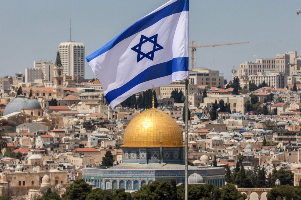 پرچم اسرائیل در بیت المقدس