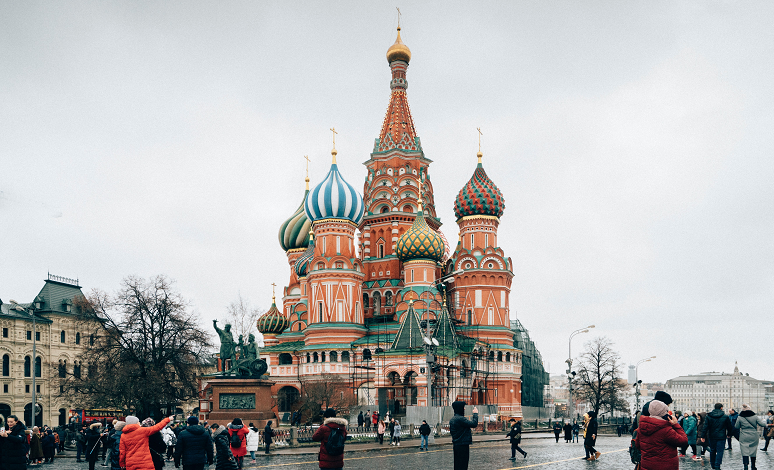 بررسی بازار گردشگری روسيه (ظرفيت ها، موانع و راهكارها)