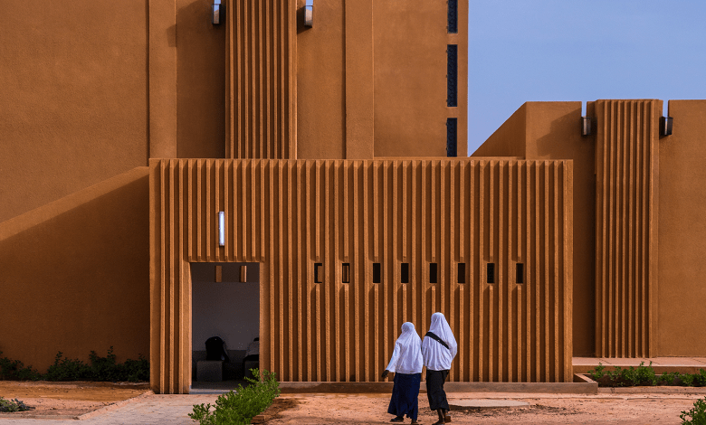 سنجش میزان حضور اسلام در ساحت اجرایی معماری و شهرسازی