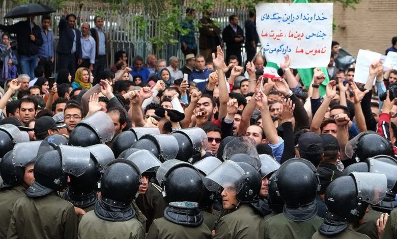 نقد پیش نویس لایحه نحوه برگزاری اجتماعات و راهپیمایی ها
