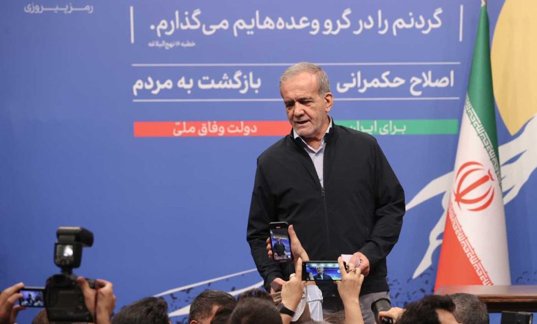 آیا ما با امریکا برادریم؛ توصیه‌هایی در حاشیه نخستین کنفرانس خبری رئیس جمهور