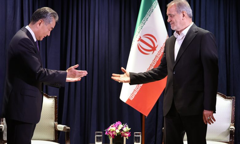آسیب شناسی دیپلماسی عمومی ایران