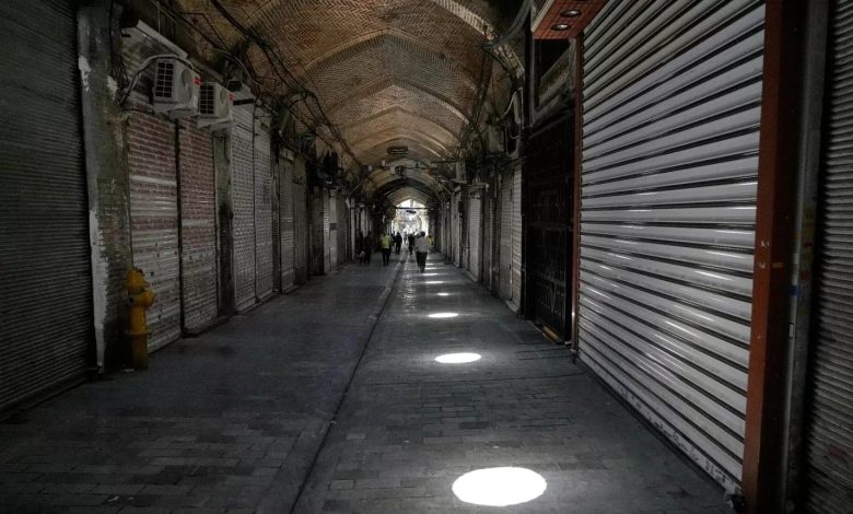 تعطیلی تهران در سایه جنگ