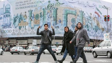 صدای اعتراض نوجوانان را باید شنید