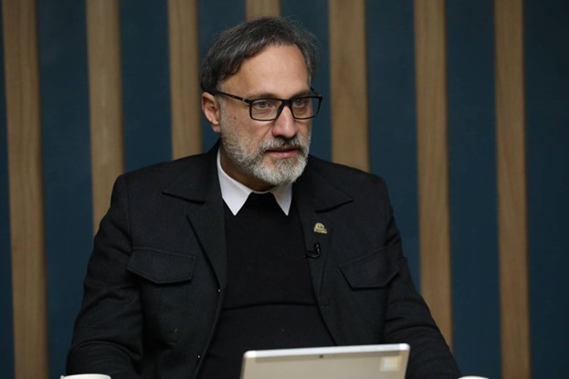 حسین قاهری