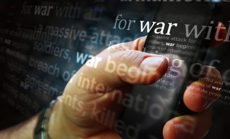 Contraction strategy in wartime for digital businesses