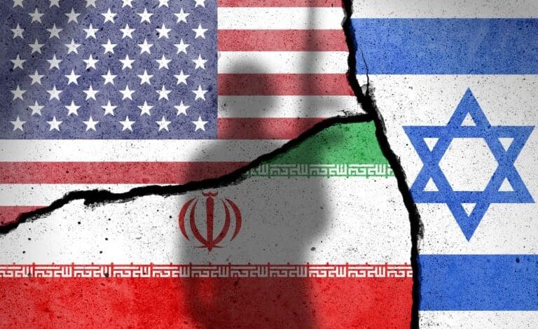 سه نگاه به جنگ ایران: مسئولیت، استراتژی و پیامدها