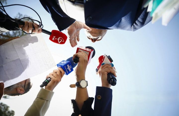 بررسی سازوکارهای حمایت از حقوق خبرنگاران و ارائه راهکارهای پیشنهادی